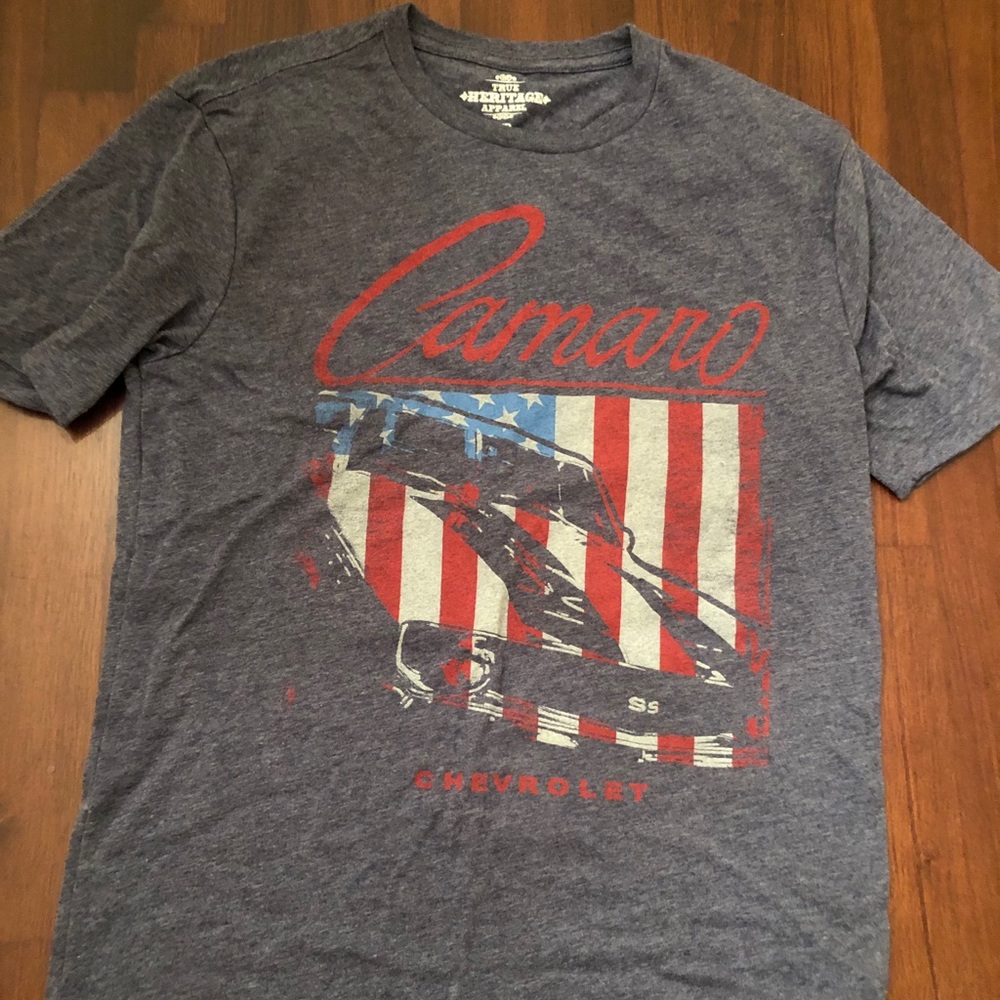 NWT GAP Men’s size small Camaro T-shirt